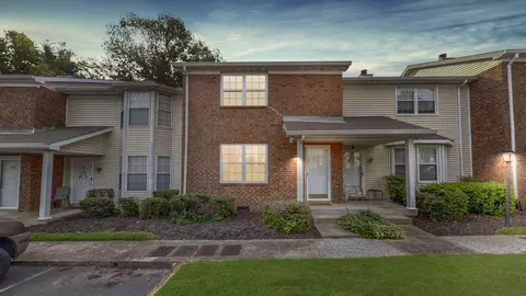216 Timberway Dr, Nashville, TN 37214