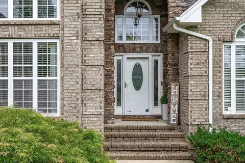 Entry Way - 197 Simons Blvd, Morrison, TN 37357 photo 1 of 5
