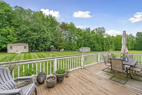 Exterior - 197 Simons Blvd, Morrison, TN 37357 photo 4 of 12