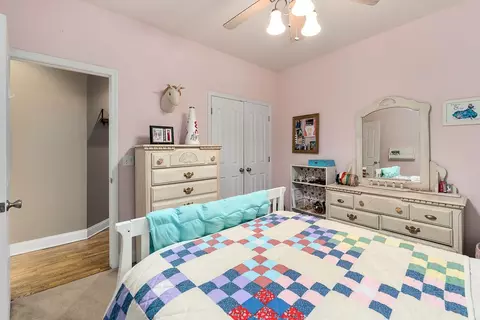 Bedroom - 197 Simons Blvd, Morrison, TN 37357 photo 2 of 5