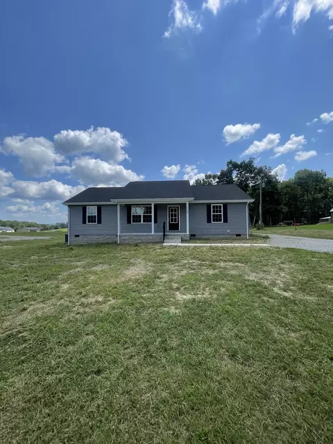 1128 Hutchins Rd, Mcminnville, TN 37110