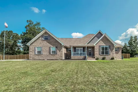 908 Presley Cir, Mount Pleasant, TN 38474