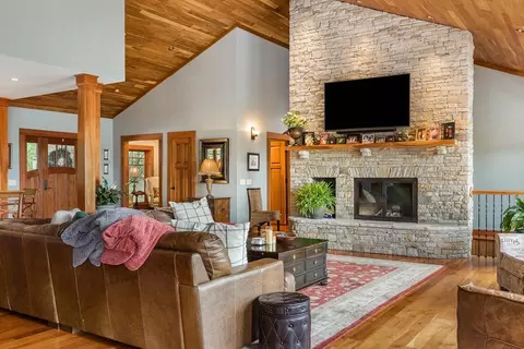 1115 Maynard Ridge Rd, Silver Point, TN 38582 photo 8
