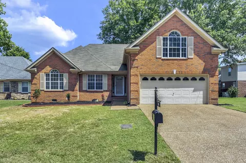704 Honey Grove Ct, Antioch, TN 37013