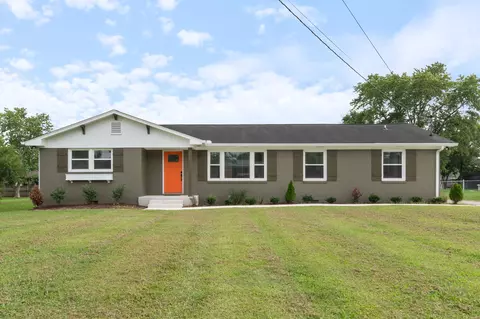 114 Blue Ribbon Pkwy, Shelbyville, TN 37160