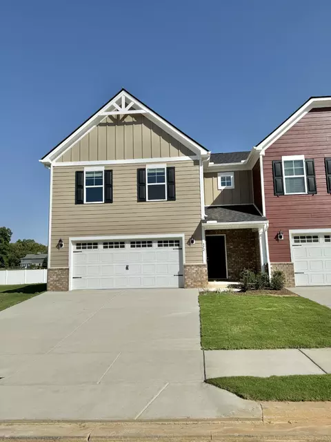 372 Ezra St, Pleasant View, TN 37146