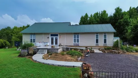 378 Marcrom Rd, Morrison, TN 37357 photo 1
