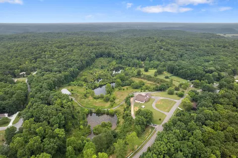 770 Mount Pleasant Rd, Kingston Springs, TN 37082