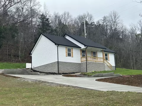 326 Leo Whitley Rd, Lafayette, TN 37083