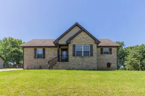7927 Cedar Grove Rd, Cross Plains, TN 37049