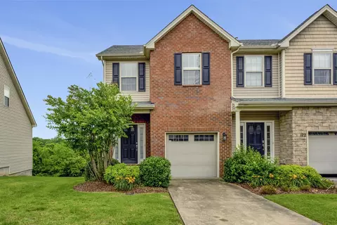 124 Northcrest Commons Cir, Nashville, TN 37211