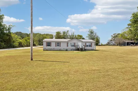 517 Henryville Rd, Summertown, TN 38483