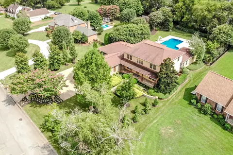 302 Council Bluff Pkwy, Murfreesboro, TN 37127