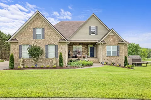 102 Chalford Pl, Lebanon, TN 37087