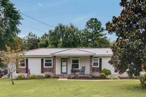 134 Gates Dr, Hendersonville, TN 37075