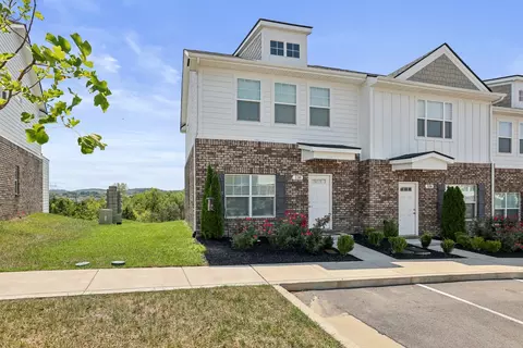 138 Dry Creek Commons Dr, Goodlettsville, TN 37072