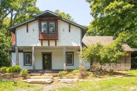 3759 Homeland Dr, Nashville, TN 37218
