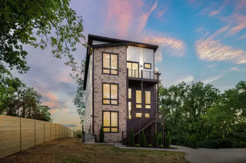 2211 Summitt Ave #A, Nashville, TN 37218