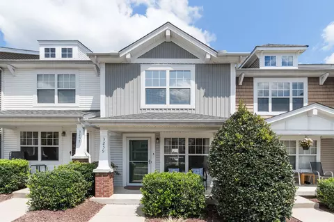 3259 Harpeth Springs Dr, Nashville, TN 37221