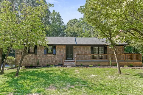1401 Whiteaker Springs Rd, Cookeville, TN 38506