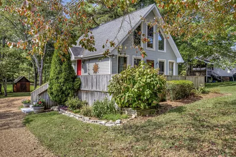 7814 Chester Rd, Fairview, TN 37062