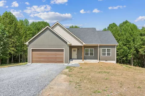 229 Taylor Ln, Lafayette, TN 37083