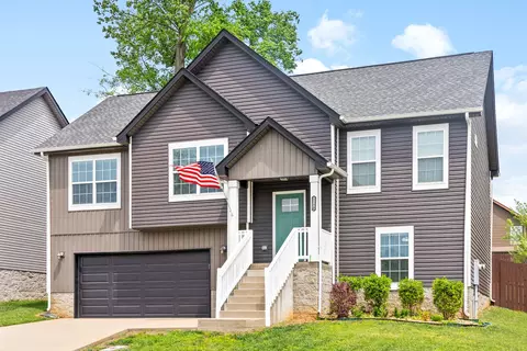 1193 Belvoir Ln, Clarksville, TN 37040
