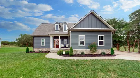 230 Flat Woods Rd, Lebanon, TN 37090
