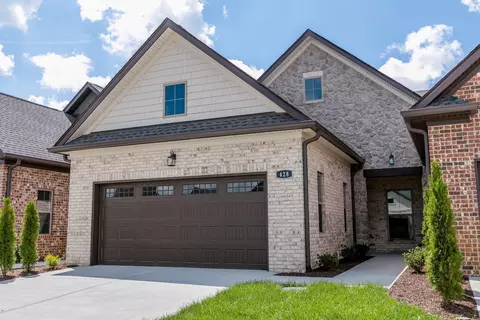 428 W Foxrun, Springfield, TN 37172