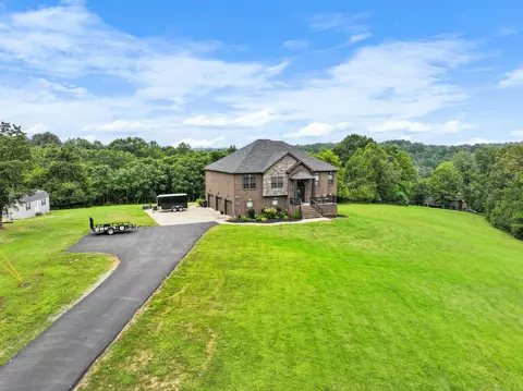 4050 Dailey Rd, Clarksville, TN 37042