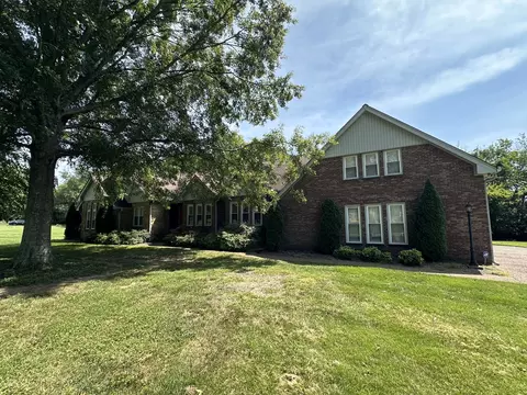 222 The Hollows Ct, Hendersonville, TN 37075
