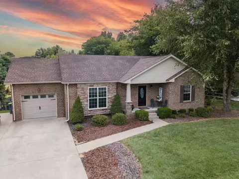 3112 Caribou Dr, Clarksville, TN 37043