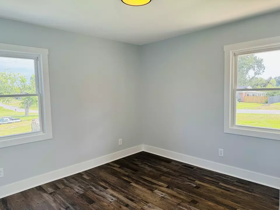 Bedroom - 209 Peggy Dr, Clarksville, TN 37042 photo 3 of 3