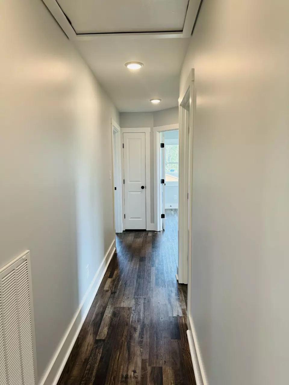 Entry Way - 209 Peggy Dr, Clarksville, TN 37042 photo 1 of 1