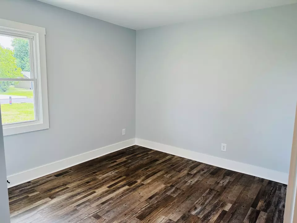Bedroom - 209 Peggy Dr, Clarksville, TN 37042 photo 1 of 3