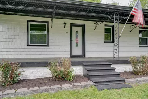 104 Brook Dr, Dickson, TN 37055 photo 2