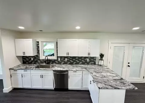 104 Brook Dr, Dickson, TN 37055 photo 9