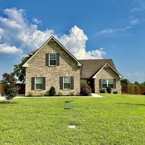 8000 Alameda Dr, Murfreesboro, TN 37127