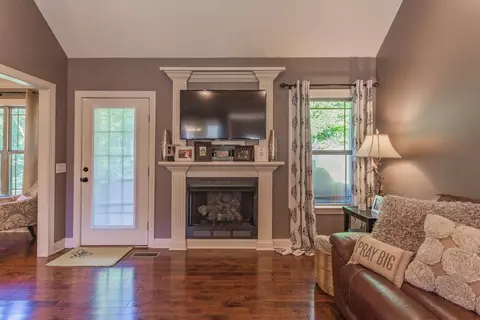 1035 Durham St, Dalton, GA 30721 photo 7