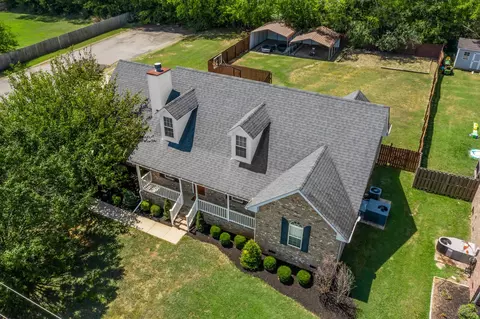 2203 Rankin Dr, Christiana, TN 37037