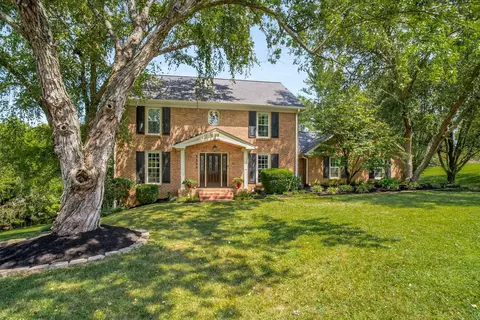 5309 E Bend Dr, Old Hickory, TN 37138