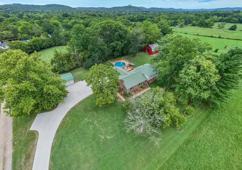 View/Area - 1404 Ringwald Rd, Murfreesboro, TN 37130 photo 2 of 5