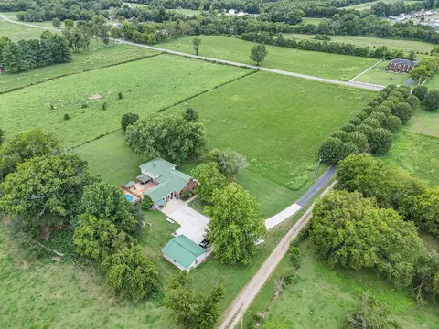 Other - 1404 Ringwald Rd, Murfreesboro, TN 37130 photo 1 of 15