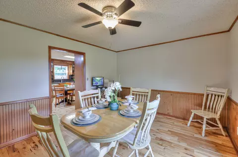 Dining - 1404 Ringwald Rd, Murfreesboro, TN 37130 photo 2 of 3