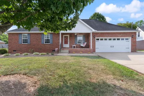 8008 Minehead Dr, Smyrna, TN 37167