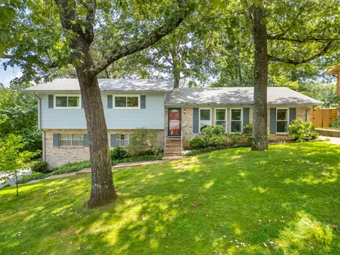 1304 Terry Ln, Hixson, TN 37343