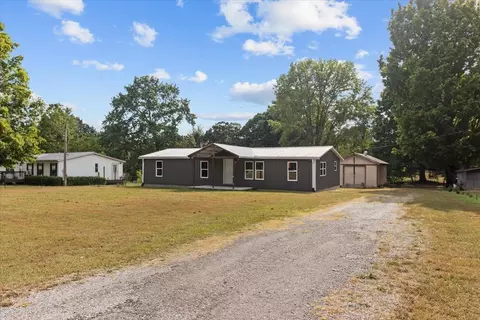 104 Lee Dr, Dickson, TN 37055 photo 2