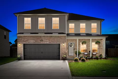 1457 Kingbird Dr, Clarksville, TN 37040