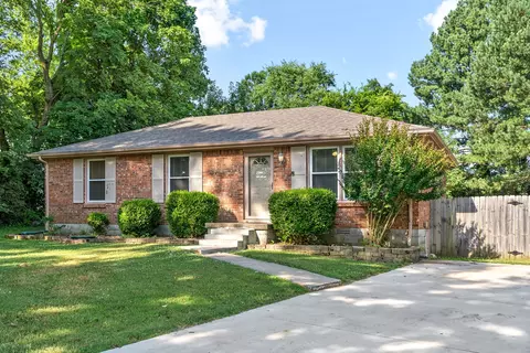 3102 Trenton Rd, Clarksville, TN 37040