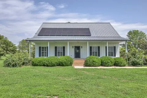 114 Dixon Rd, Shelbyville, TN 37160
